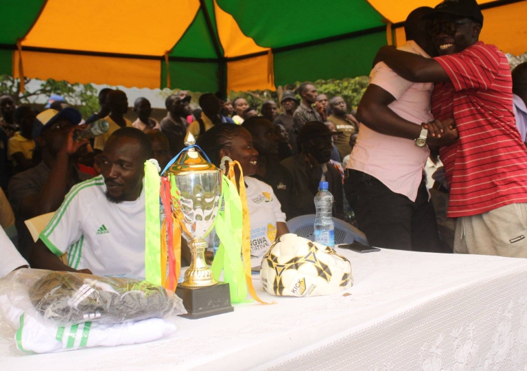 417384632_122098097768178986_6231029775162211342_n (1)